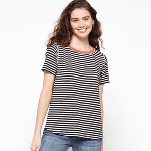 NWT Avis Short Sleeve Knit Top Pink Clover